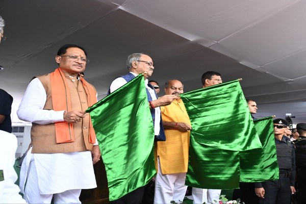 रायपुर-जबलपुर नई एक्सप्रेस ट्रेन का शुभारंभ (फोटो सोर्स- DPR)