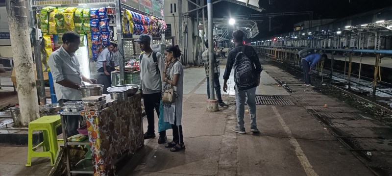 There is no proper arrangement to keep cattle in the Gaushala, the premises become muddy during rains