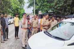 बहनोई ने घर वालों के साथ मिलकर पत्नी- सास और दो साले पर एसिड से किया हमला, चार
लोग झुलसे - image