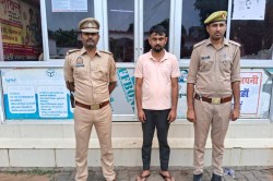 आजम बना विनीत हिंदू लड़की से रचाई शादी, कोलकाता में कराया धर्म परिवर्तन पश्चिम
बंगाल के बर्धमान से हुआ गिरफ्तार - image
