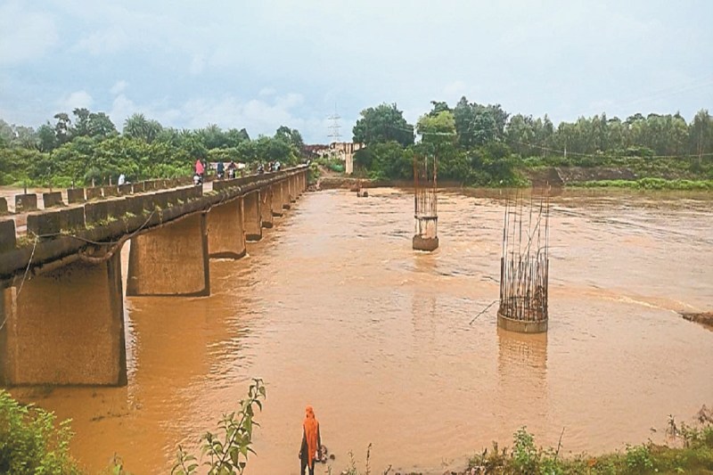 इंद्रावती का जलस्तर घटा (Photo source- Patrika)