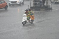 प्रदेश के विभिन्न हिस्सों में भारी बारिश की चेतावनी (फोटो सोर्स :Patrika/ Ritesh Singh)