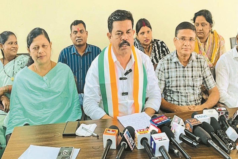 जिले में रेत का अवैध परिवहन खुलेआम (Photo source- Patrika)