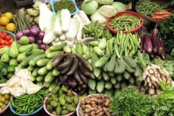 Muhana Mandi : टिंडा-गवार फली, टमाटर- हरी मिर्ची महंगे, आलू-प्याज हो रहे सस्ते - image