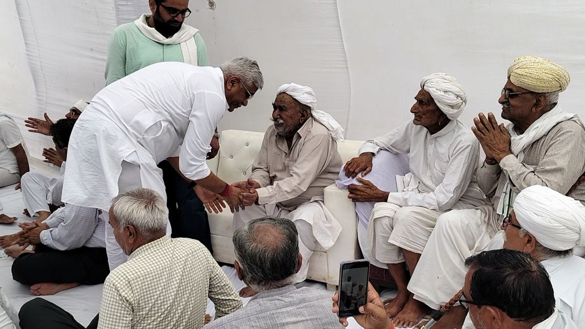 Video: केंद्रीय मंत्री गजेंद्रसिंह शेखावत ने दी चौधरी को दी श्रद्धांजलि