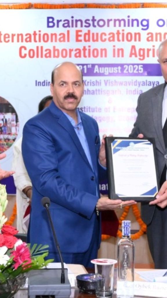 CG News: कृषि विद्यालय में उज्बेकिस्तान के वैज्ञानिक, छत्तीसगढ़ के धान ने किया आकर्षित 
