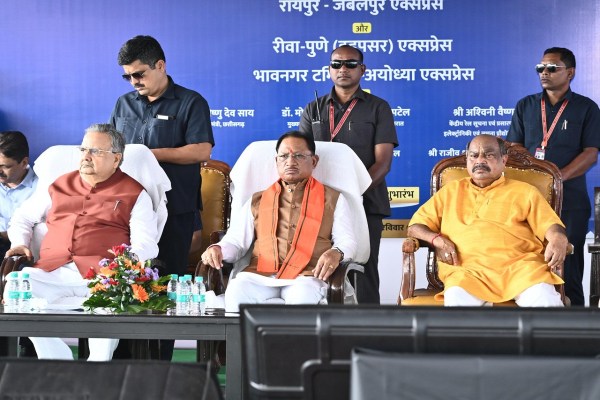 रायपुर-जबलपुर नई एक्सप्रेस ट्रेन का शुभारंभ (फोटो सोर्स- DPR)