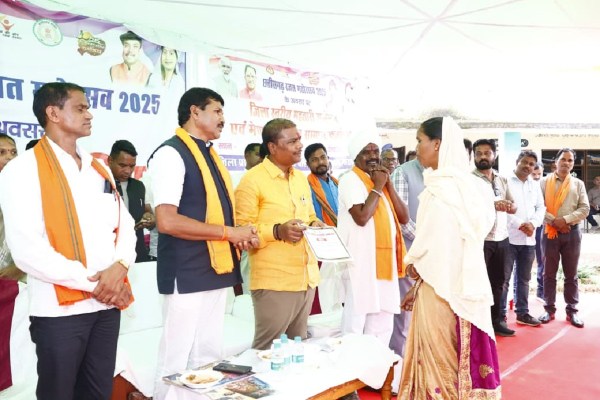 मंत्री केदार कश्यप (फोटो सोर्स- DPR)