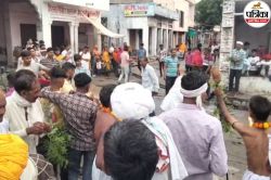 राजस्थान: बीसलपुर डैम छलकने की खुशी में गांव में बहार उत्सव, शोभायात्रा से मेला
तक उमड़ा जनसैलाब - image