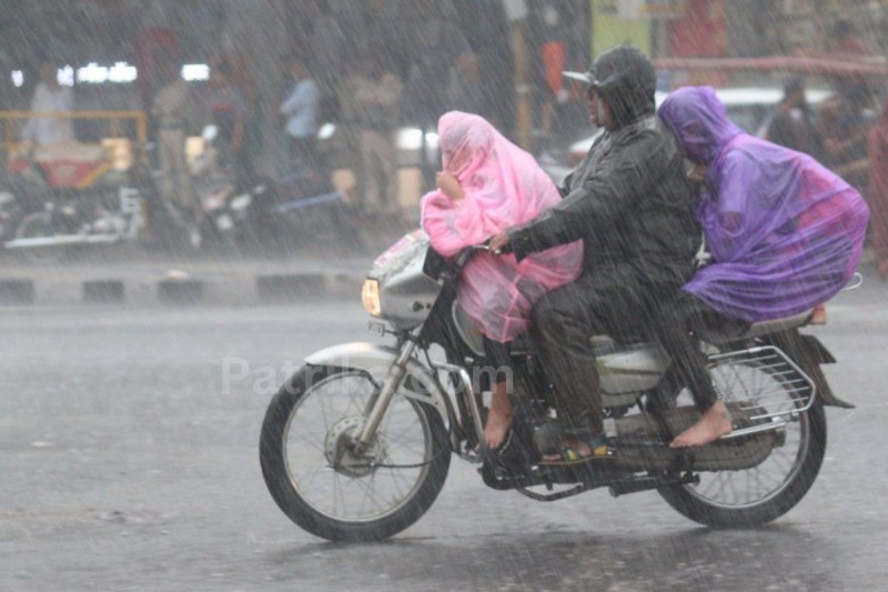 monsoon alert heavy rain forecast next four days mp weather