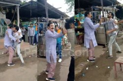 MP में सरेआम गैंगवार, ‘7777 नंबर’ वाली थार से उतरे गुंडे, प्रॉपर्टी माफिया पर
बरसाए डंडे, वीडियो वायरल - image