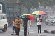 भिलाई में फिर बदला मौसम! कहीं झमाझम बारिश तो कहीं सूखा, लौटे मानसून के बाद भी जारी फुहारें...(photo-patrika)
