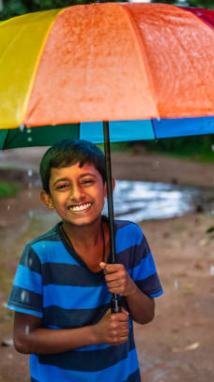 Heavy Rain: 17 अगस्त तक भारी बारिश का अलर्ट! आज कई जिलों में बरसेंगे बादल, देखें
