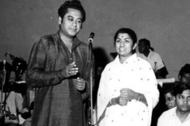 Kishore Kumar and Lata Mangeshkar stage performance
