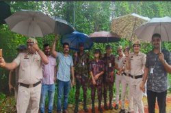Exclusive: बांग्लादेश बॉर्डर से गेट कूदकर भारत पहुंचे दो नाबालिक, एक कटनी स्टेशन
से धराया - image