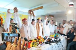 Bihar Chunav 2025: बागी तेज प्रताप ने तेजस्वी के लिए आखिरकार खड़ी कर दी
मुश्किलें, इस पार्टी से किया गठबंधन, कहा- RJD चाहे तो… - image
