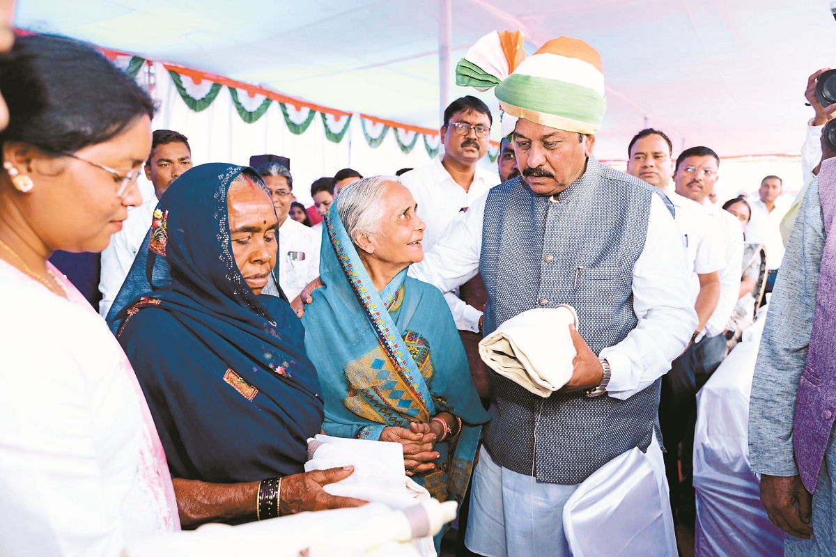 पुलिस के अधिकारी-कर्मचारी हुए सम्मानित (Photo source- Patrika)