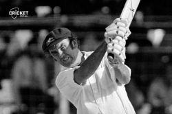 Bob Simpson Passed Away: इस पूर्व दिग्गज कप्तान और कोच के निधन से क्रिकेट जगत
में दौड़ी शोक की लहर - image