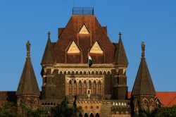 आधार, पैन, वोटर आईडी कार्ड नहीं है भारतीय नागरिकता का प्रमाण, जानिए हाईकोर्ट ने
ऐसा क्यों कहा - image