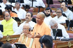UP Monsoon Session : अगले 25 साल के यूपी के विजन का गवाह बनेगा मानसून सत्र, होगी
लगातार 24 घंटे चर्चा : मुख्यमंत्री - image