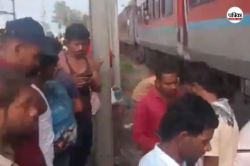 जनसाधारण एक्सप्रेस कानपुर में हुई डिरेल, 2 बोगी पटरी से उतरी, कोई हताहत नहीं - image
