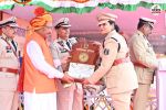 पुलिस पदकों से सम्मानित (फोटो सोर्स- पत्रिका)
