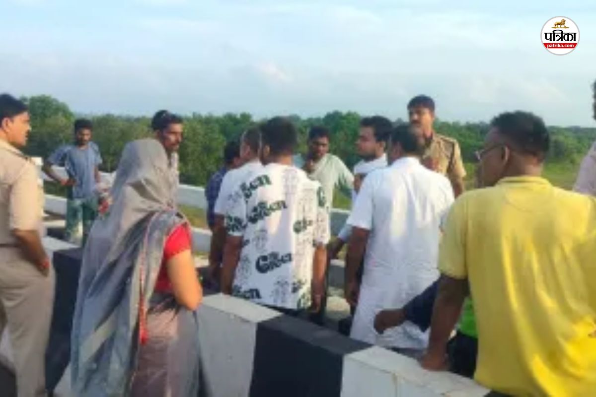मायके आई महिला ने महानदी में लगाई छलांग! ब्रिज पर मिली स्कूटी और दुपट्टा… 2 माह की है बेटी