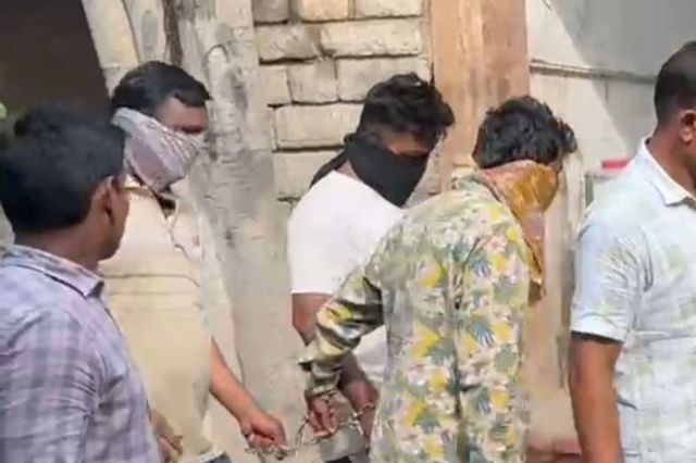 पुलिस ने आरोपियों को मजिस्ट्रेट के समक्ष किया पेश, फोटो पत्रिका 
