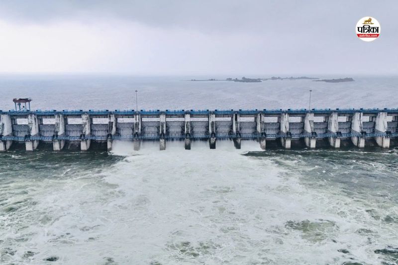 बीसलपुर डेम के 6 गेट से पानी की निकासी जारी, पत्रिका फोटो