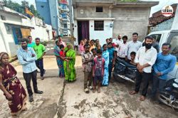 धमतरी के 5 युवक गुजरात से आज़ाद, काम के बहाने बनाया गया था बंधक, महापौर की पहल… - image