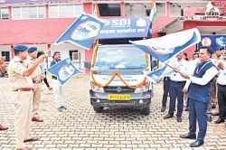 दुर्ग में साइबर जागरूकता रथ रवाना! पुलिस और SBI की पहल से लोगों को मिलेगा डिजिटल
सुरक्षा… - image
