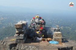 गणनायक का भी गढ़ छत्तीसगढ़… प्राचीन गणेश प्रतिमाएं और मंदिर सुना रहे हैं विरासत
की कहानी, जानें - image