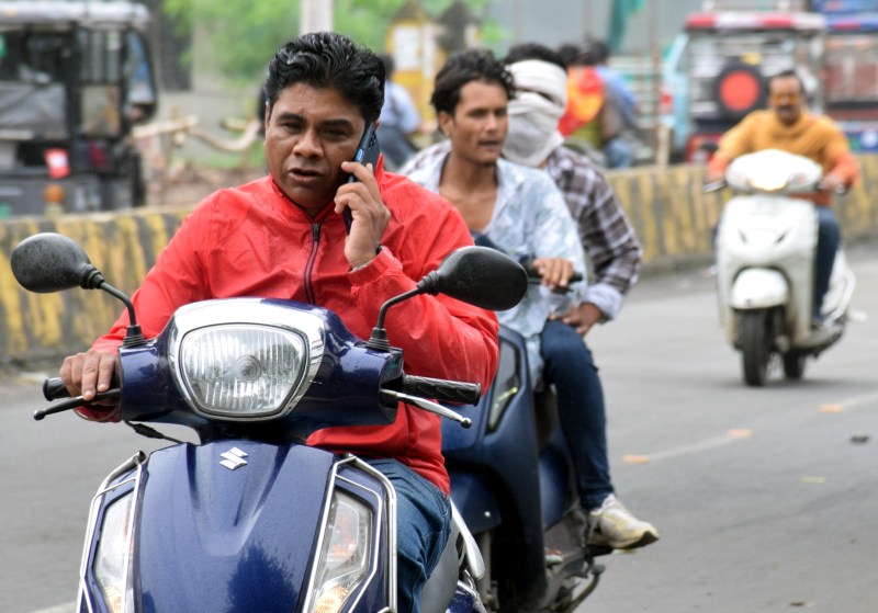 नो हेलमेट, नो पेट्रोल दुर्घटना को देखते हुए कलेक्टर का आदेश, कहा- कड़ा फैसला जनहित में...(photo-patrika)