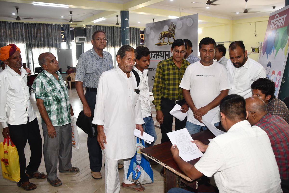 The pain of the people came to the fore in 'Jan Manch', complaints were resolved instantly