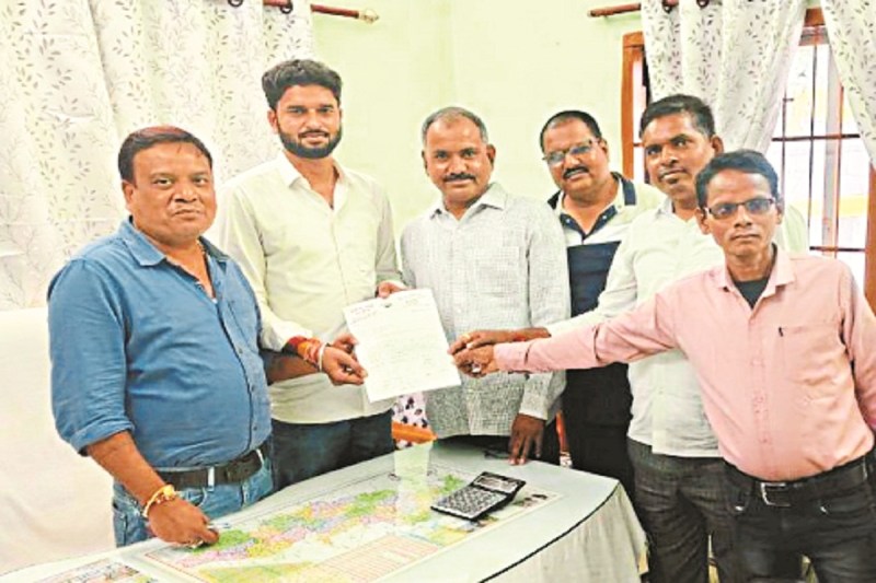 व्यवसायिक दुकानों की नीलामी में गड़बड़ी का आरोप (Photo source- Patrika)