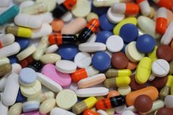 Fake Medicines: करोड़ों लोगों की जान से खेलने वाले बड़े रैकेट का भांडा फूटा, छह
लोग गिरफ्तार - image