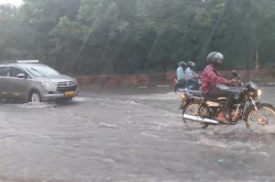 Rain Alert: राजस्थान के 4 जिलों में किसी भी वक्त हो सकती है भारी बारिश, IMD ने
जारी की चेतावनी - image