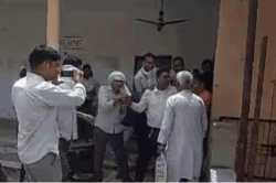 5 हजार रिश्वत लेते लेखपाल दबोचा गया…पहले एंटी करप्शन टीम से किया छीनाझपटी, फिर
गिड़गिड़ाया - image