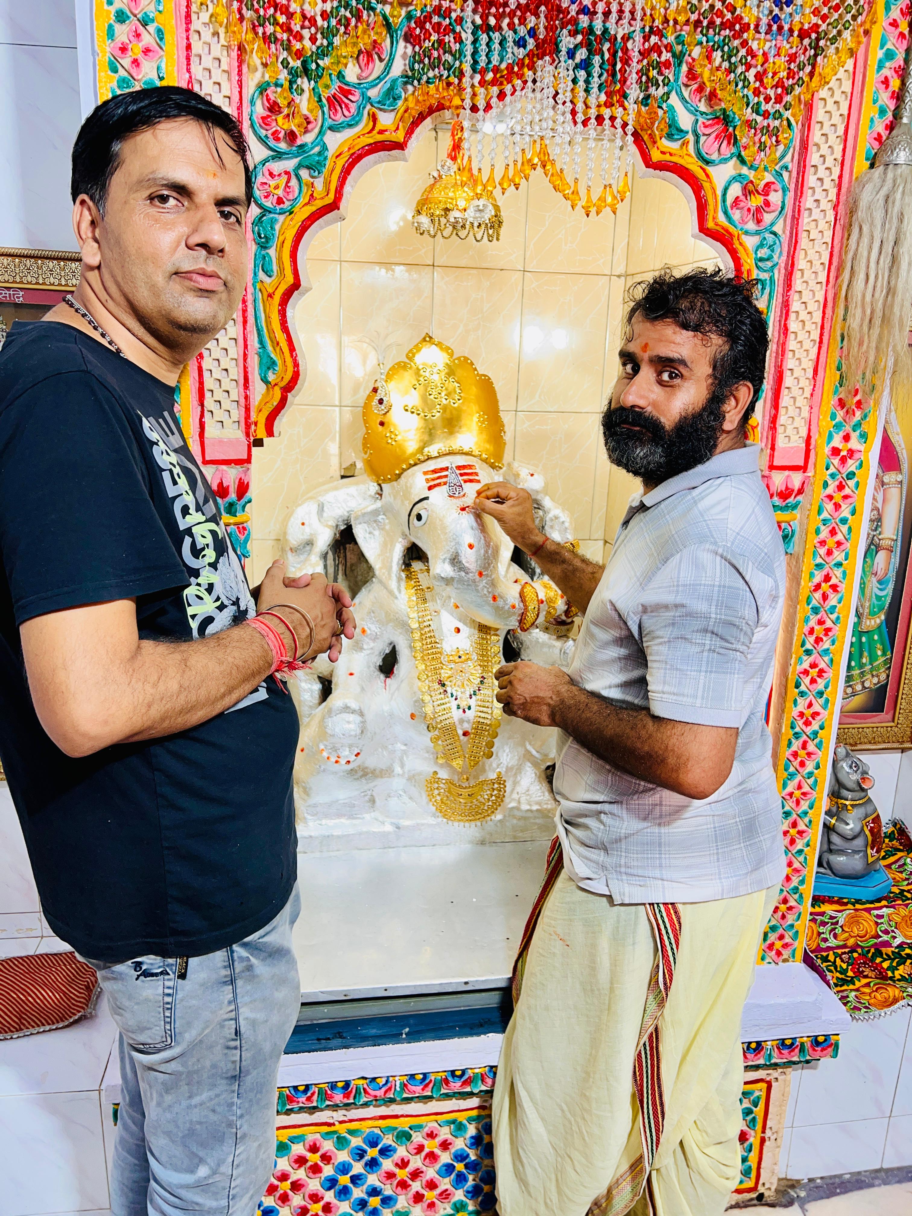 Nagaur patrika…नागौर में गणेश चतुर्थी महापर्व की तैयारियां शुरू, 111 किलो मोदक से होगा भव्य भोग…VIDEO