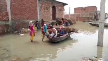 गंगा का जलस्तर बड़ा (फोटो सोर्स- वीडियो ग्रैब)