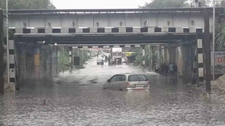 बारिश से अंडरपास में भर पानी फाइल फोटो (फोटो सोर्स- 'X' सोशल मीडिया)