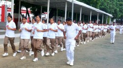 यूपी पुलिस में बंपर भर्ती: जानें न्यूनतम योग्यता, शारीरिक मापदंड, फिजिकल टेस्ट,
आवेदन की अंतिम तारीख - image
