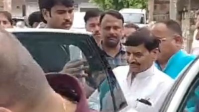 इटावा पहुंचे शिवपाल सिंह यादव (फोटो सोर्स- 'X' वीडियो ग्रैब)
