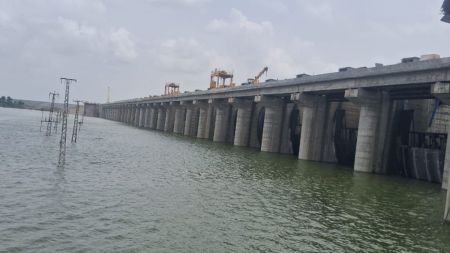 Isarda Dam