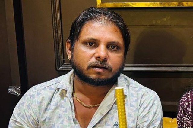 Fraud of gold worth Rs 4 crore