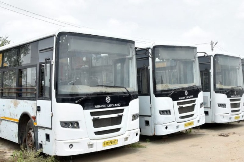 Low floor bus in Jodhpur