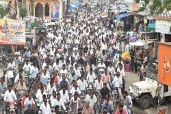 कलक्ट्रेट को घेरा, 48 घंटे का अल्टीमेटम: अब मार्बल उद्योगों के कटवाएंगे कनेक्शन - image