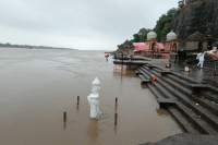 mp narmada river projects ban water share gujarat maharashtra rajasthan mp news