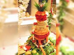 सावन के आखिरी सोमवार को होगा बाबा विश्वनाथ का भव्य रुद्राक्ष श्रृंगार, ड्रोन से
होगी निगरानी - image