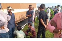 फोरलेन पर ट्रक ने मारी ट्रैक्टर-ट्रॉली को टक्कर, युवक की मौत - image